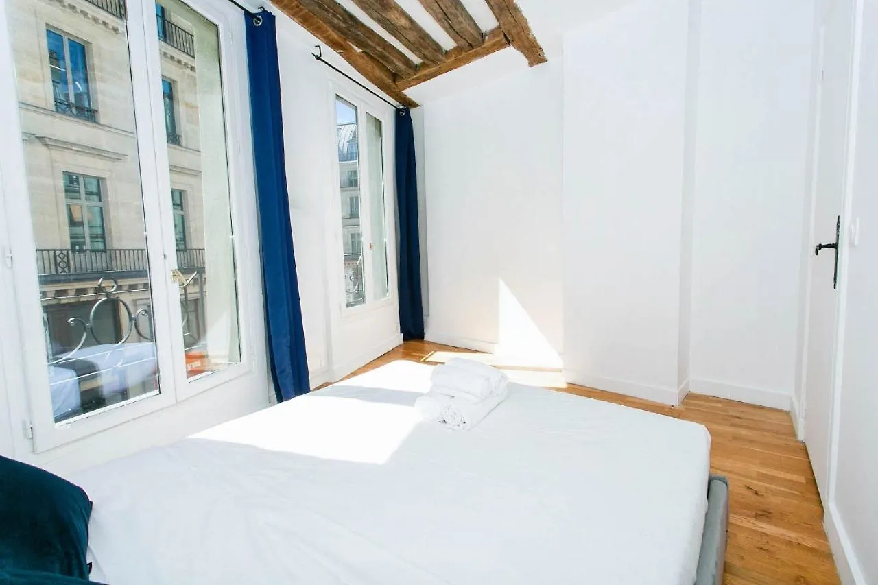 Louvre & Rivoli - City Apartment Paris