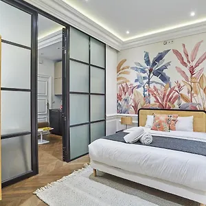 Appartement Louvre Museum By Prestige, Paris