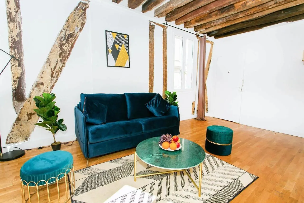 Louvre & Rivoli - City Apartment Paris France